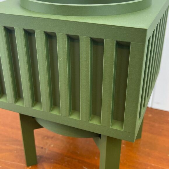 Larix Planter Pot, Indoor Planter w/ Drainage Hole and Drip Tray - Picture 4 of 9